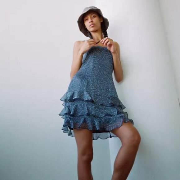 ISO size medium Dress Forum Floral Tiered Ruffle Mini Dress - Picture 4 of 13